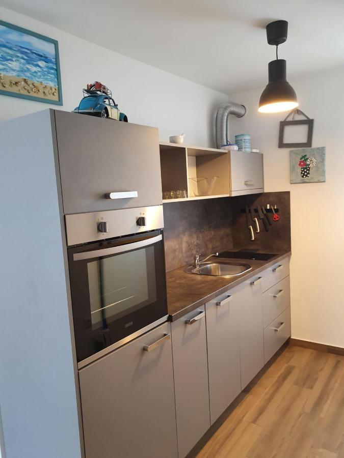 Teo Apartamento Čižići Exterior foto