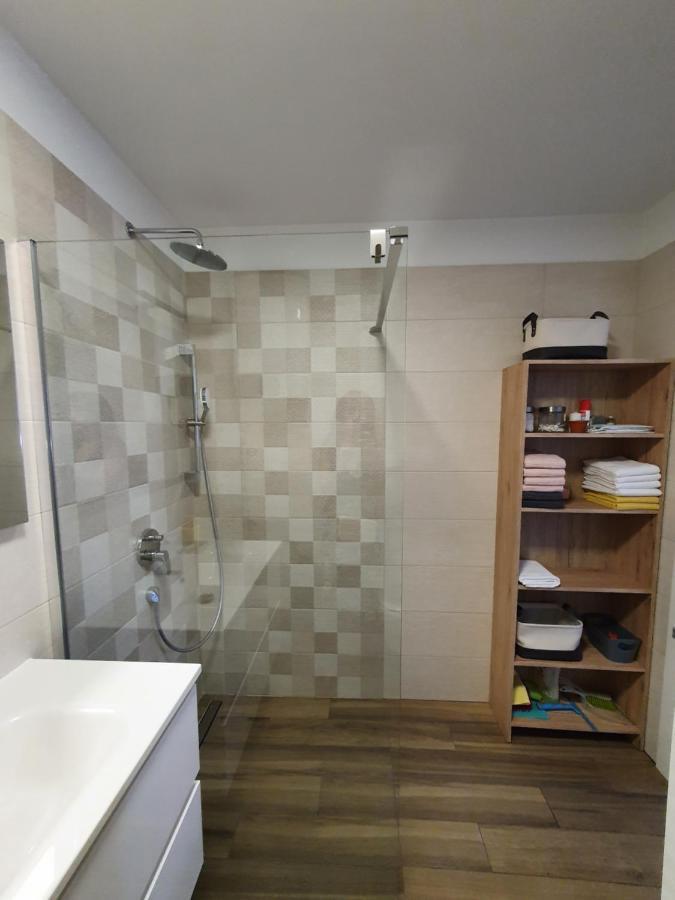 Teo Apartamento Čižići Exterior foto